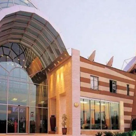 Emirhan & Sport Сиде